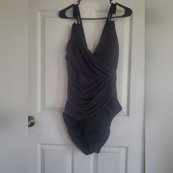 Spanx One Peice Black Swim Suit, Size 16 - Picture 6 of 10